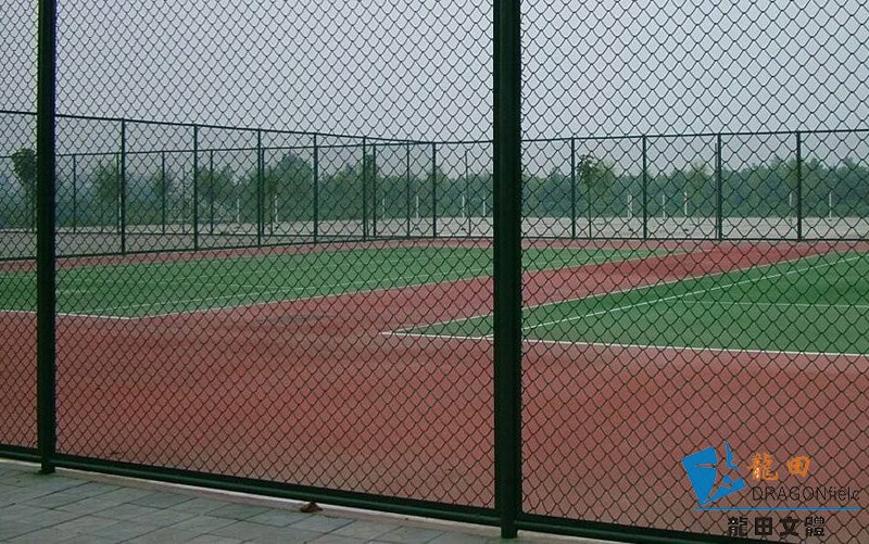 網(wǎng)球場(chǎng)地?fù)躏L(fēng)網(wǎng)